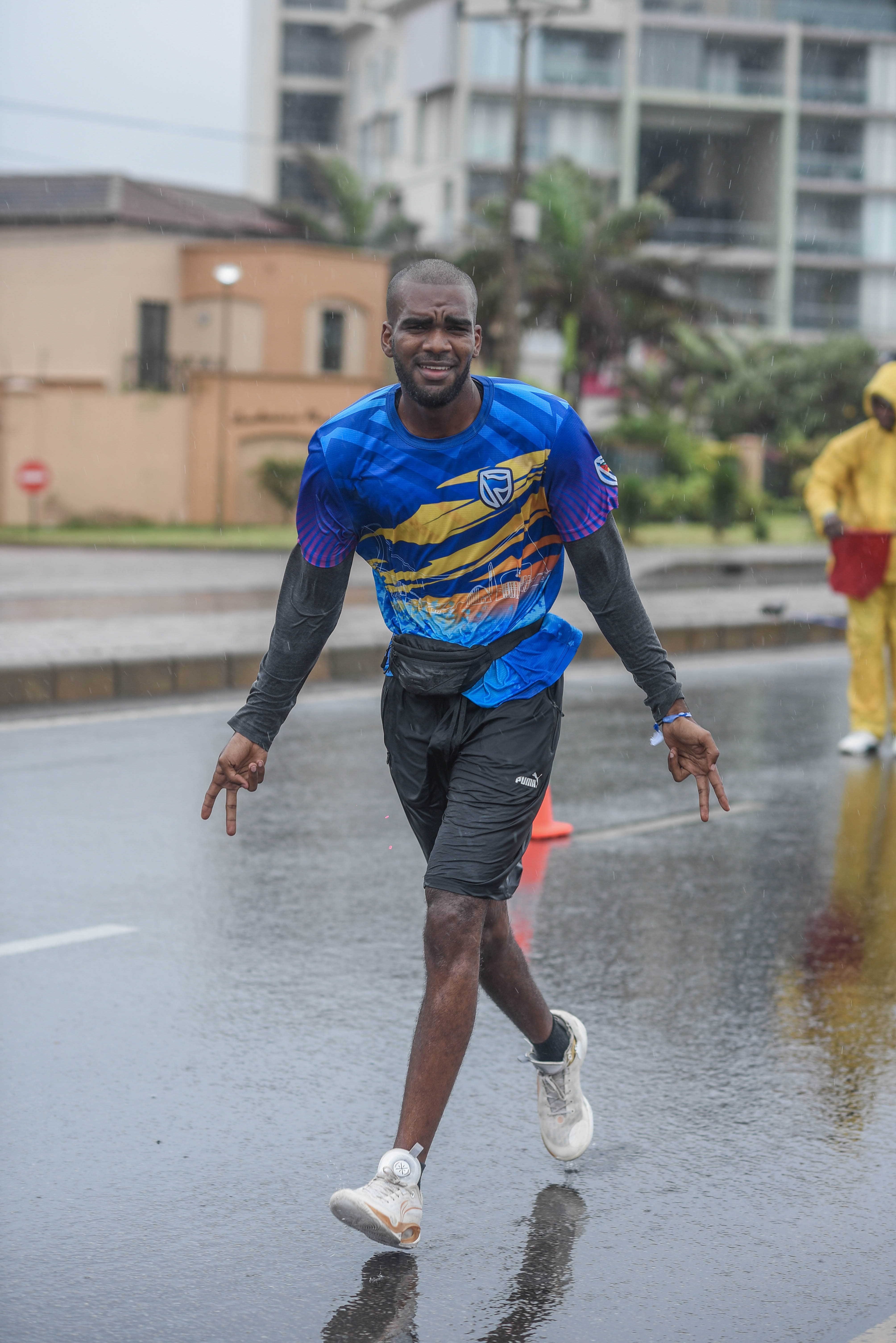 107Corrida Azul.jpg